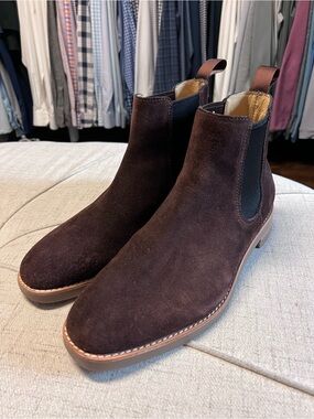Men's Suede Chelsea Boots - Dark Brown